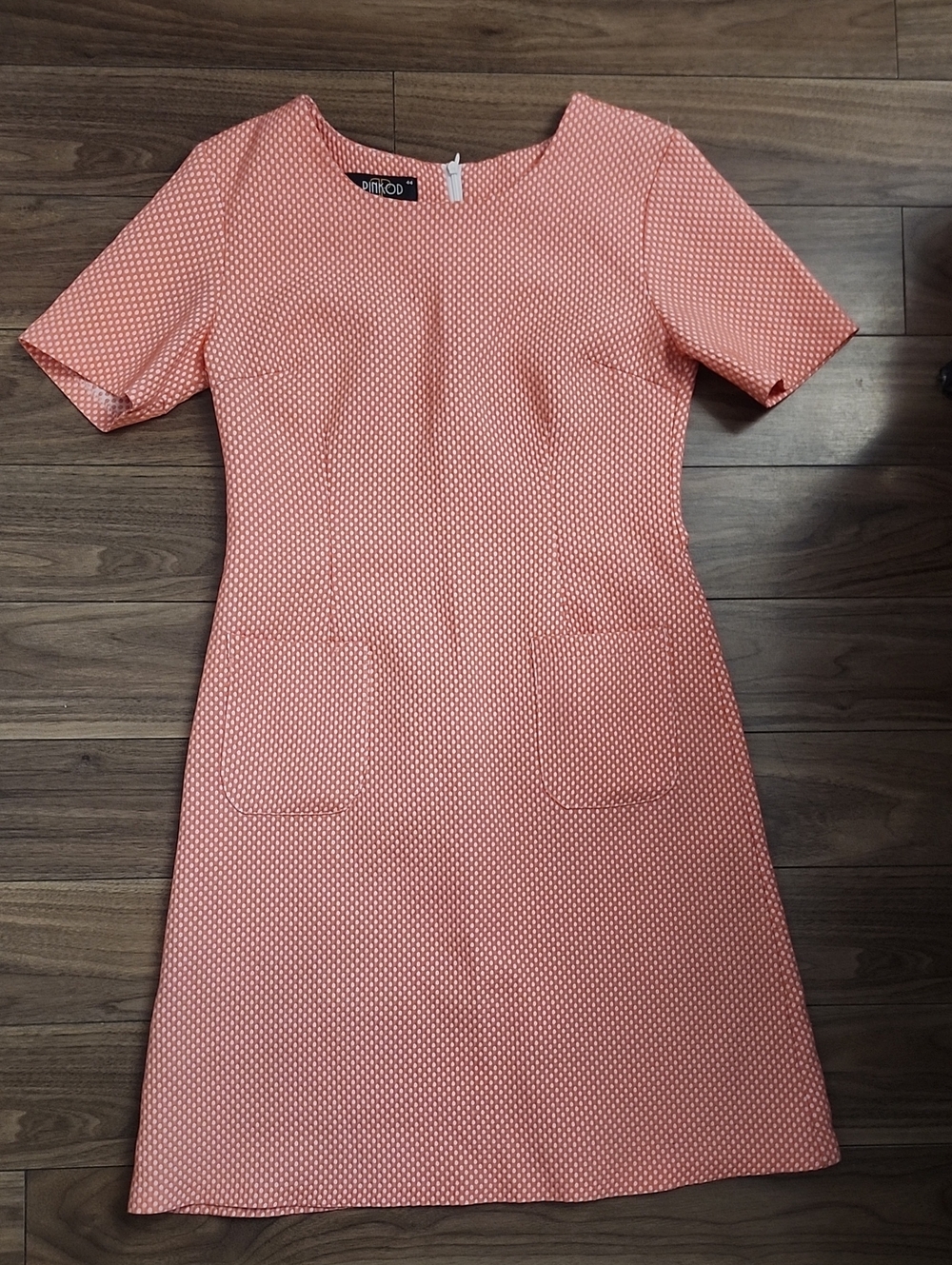 🔥 Vintage Style Pink Textured Short-Sleeve A-Line Dress